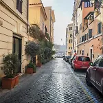 Flatinrome Trastevere Deluxe Rooms - Jacuzzi