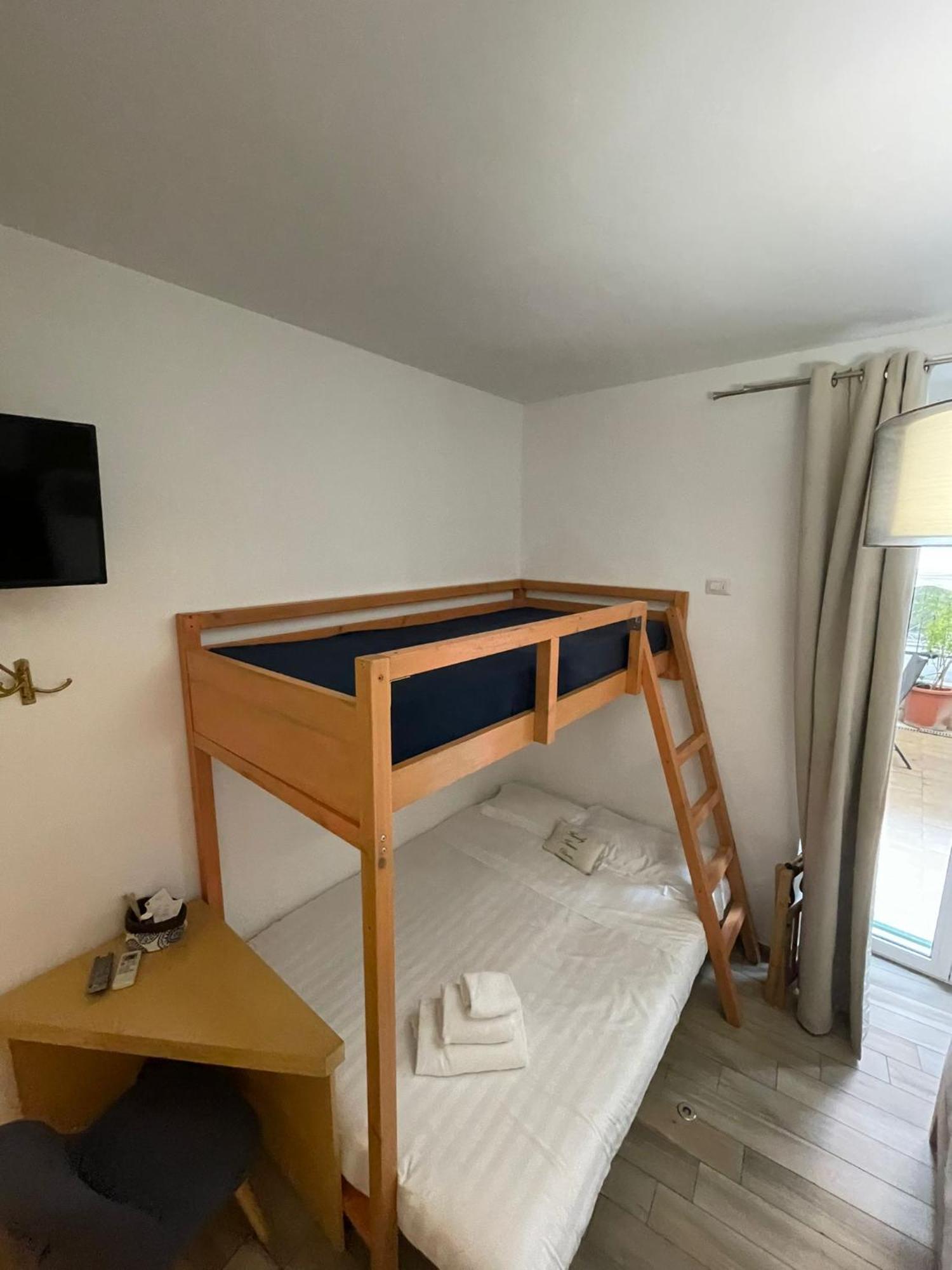 Flatinrome Trastevere Deluxe - Jacuzzi Gasthuis