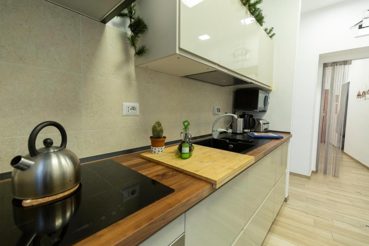 Flatinrome Trastevere Deluxe - Jacuzzi Gasthuis 3*