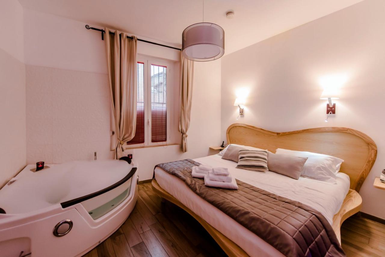 Flatinrome Trastevere Deluxe - Jacuzzi Gasthuis 3*