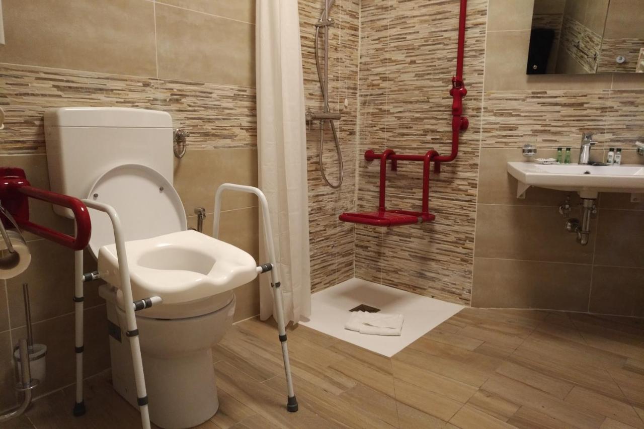 Gasthuis Flatinrome Trastevere Deluxe - Jacuzzi Rome